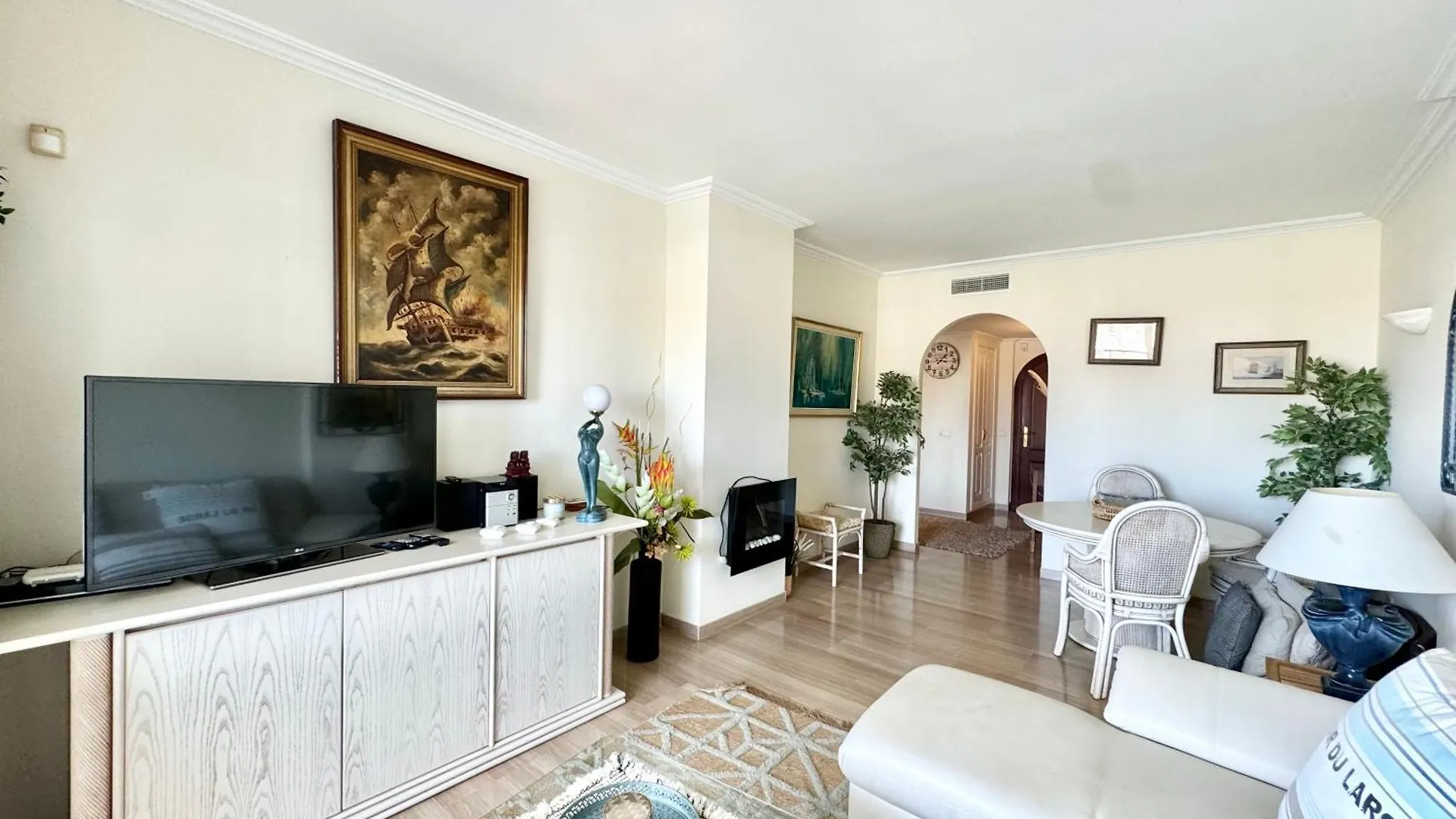 Simply Astonishing Location Apartment Benalmadena 0*,