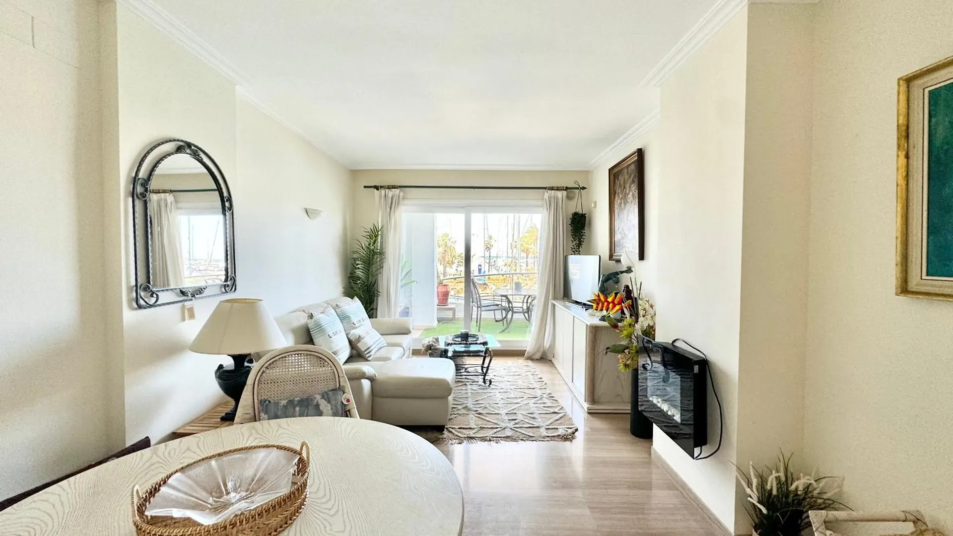 Simply Astonishing Location Apartment Benalmadena
